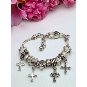 Premier Designs Silver Tone Charm Bracelet with Cross & Bead Charms 7 inch